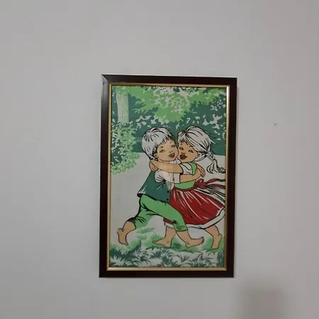 Apartment Maria Near Airport *