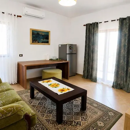 Apartment Maria Near Airport *